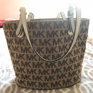 ✨ M I C H A E L   K O R S Bag